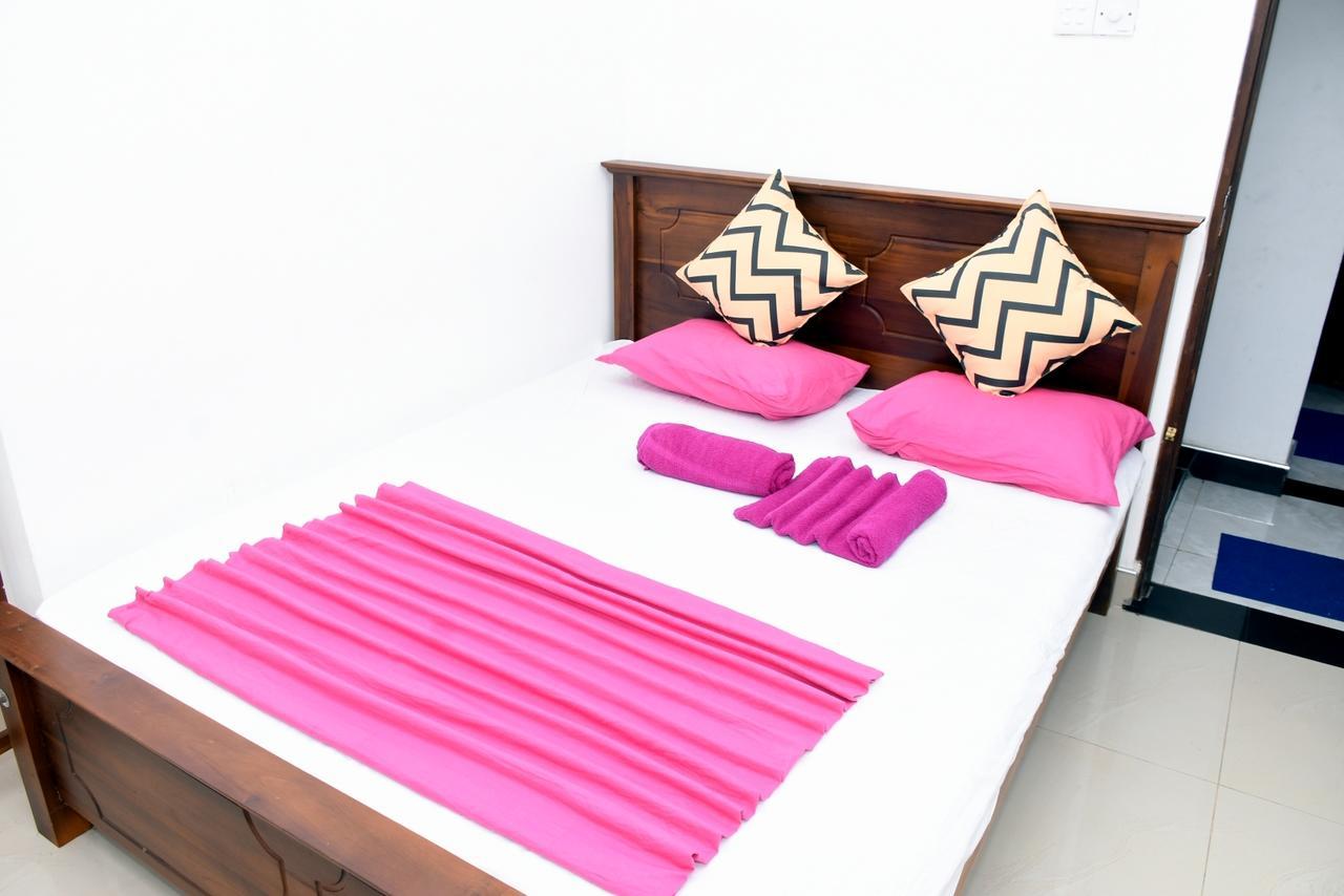 Bluray Beach Apartamento Negombo Exterior foto