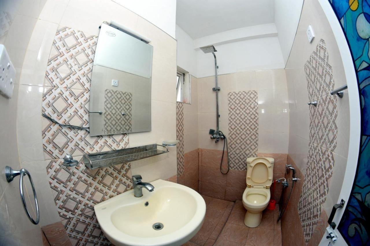 Bluray Beach Apartamento Negombo Exterior foto