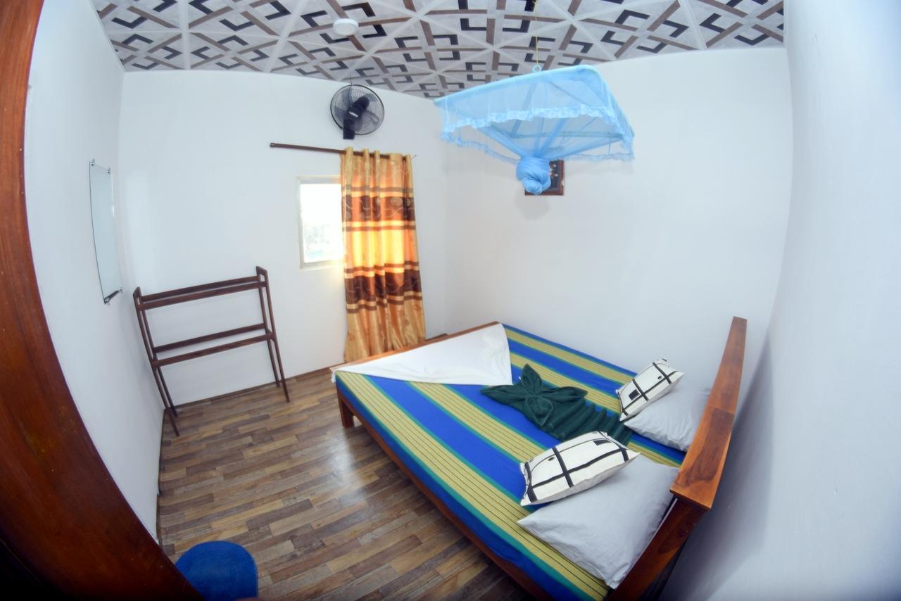 Bluray Beach Apartamento Negombo Exterior foto